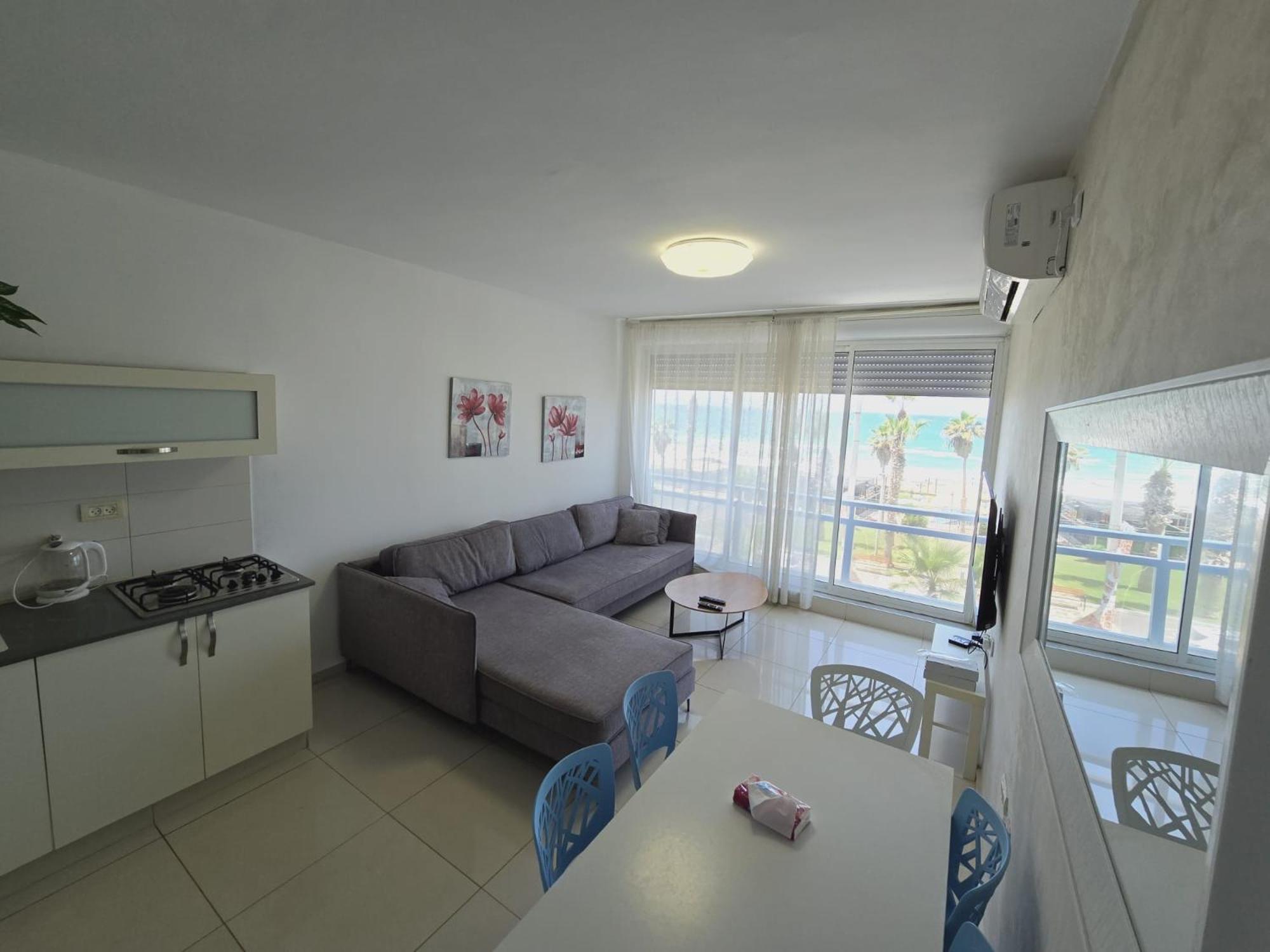 Gk Apartment Beauty Bat Yam Bagian luar foto