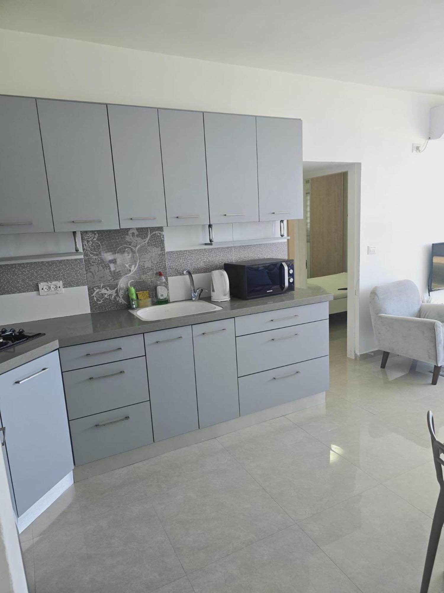 Gk Apartment Beauty Bat Yam Bagian luar foto