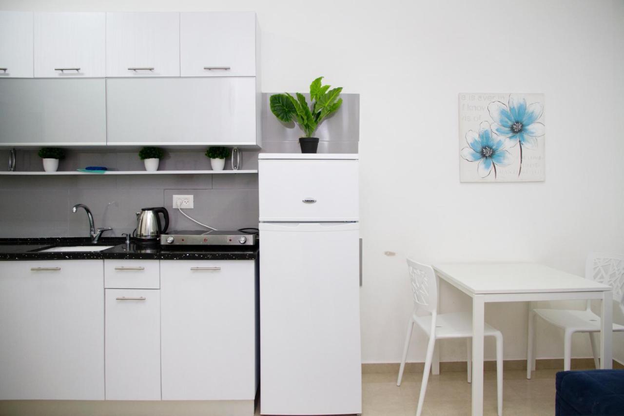 Gk Apartment Beauty Bat Yam Bagian luar foto